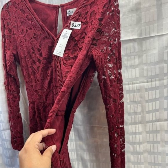 Hollister Dress Womens Size Small Maroon Lace Long Sleeve , New With Tags - Picture 15 of 16